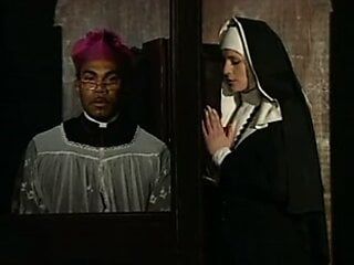 Монахиня - плохая привычка!