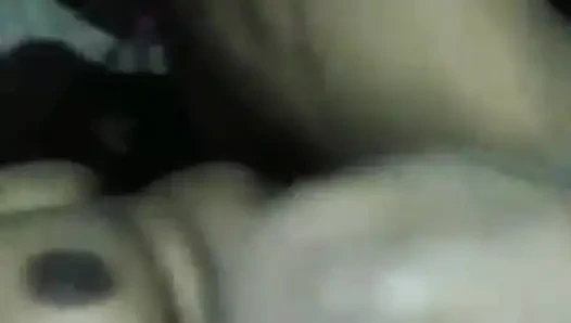 Pelayanku melakukan seks tha