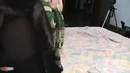Lena Harrys: Lena Harrys için sert sikiş ve yüze boşalma