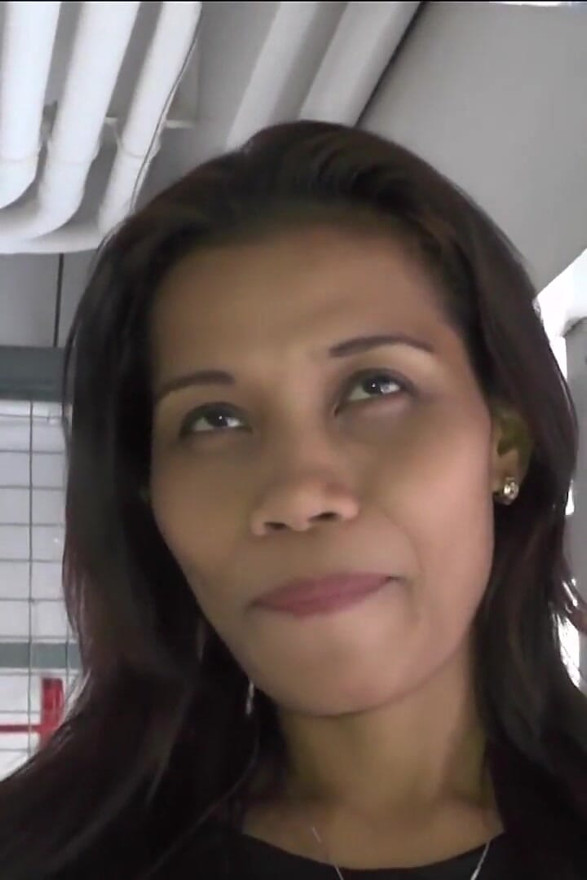 Asiansexdiary pürüzsüz konuşan yabancı pinay'i sikiyor