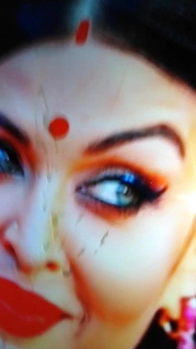 Aishwarya rai bhabhi cum tribute hot muthh  huge cumfacial
