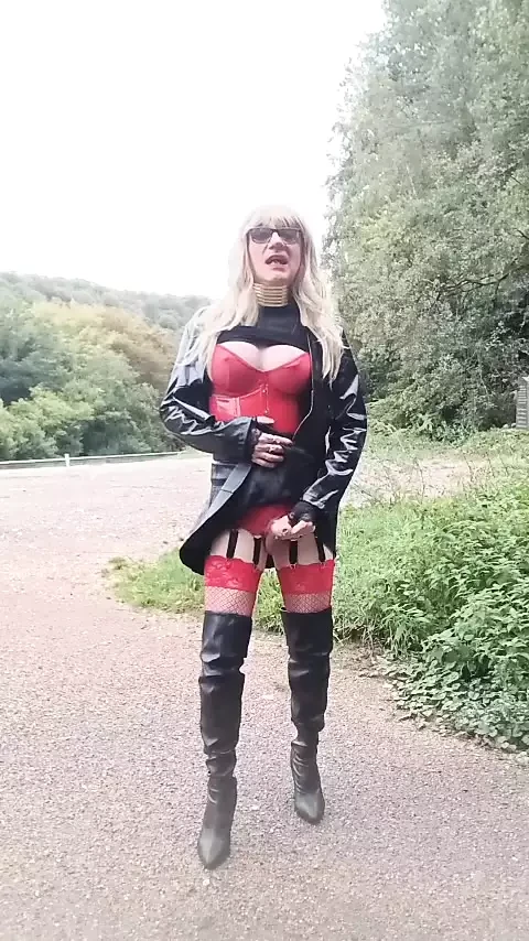 sissy whores in black leather outfit