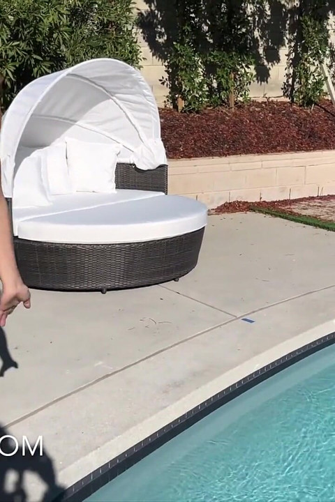 Abigail Evelin Natopljena Mokrom Pičkom POV Jebanje