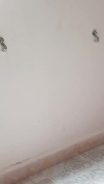 "Meksikalı kayınvalidesi tangalı misafir odasını temizliyor 5" den muhteşem an