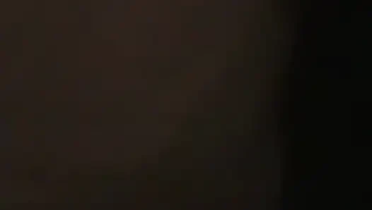 Larry crot di dalam memek sempit cewek ini