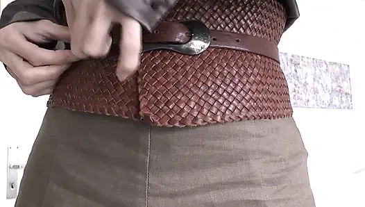 Kete etekli heyecan verici kemer takma, bölüm 2, Lady Victoria Valente