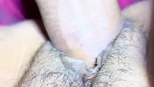 Evli kadın tersten sikiliyor