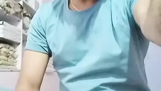 Yakışıklı