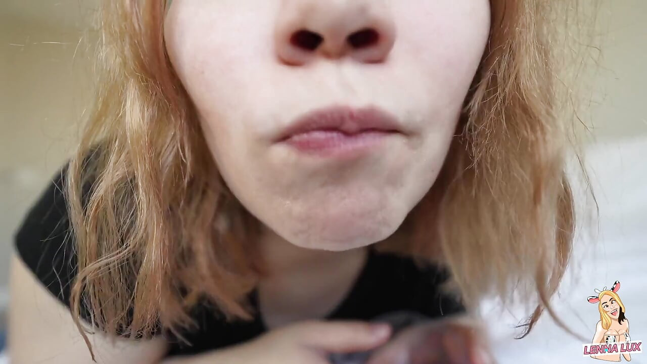Giantess seni götüne sokuyor