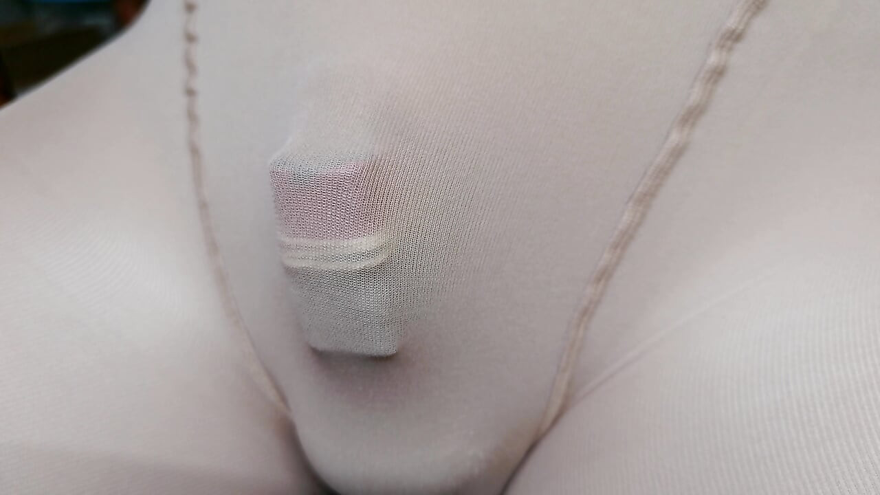 Put on my wife's double-layer pantyhose