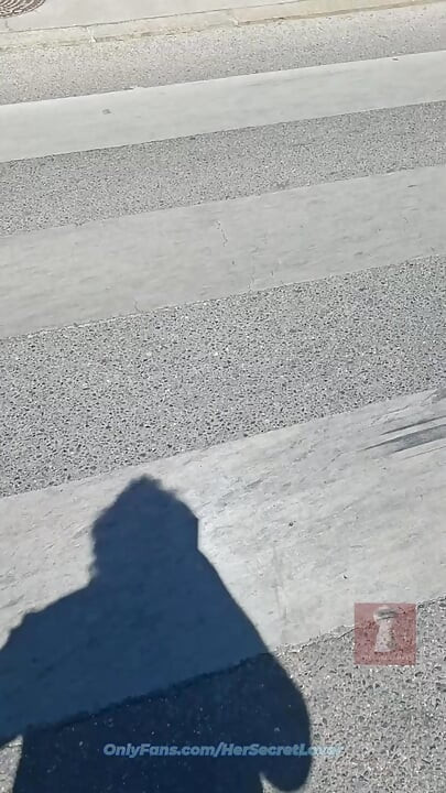 Meu marido apostou em seu aprendiz de 28 anos que ele não poderia me foder ... Eu o fiz perder a aposta.