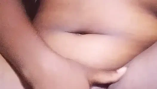 Все пальцы, пока я не сквиртую