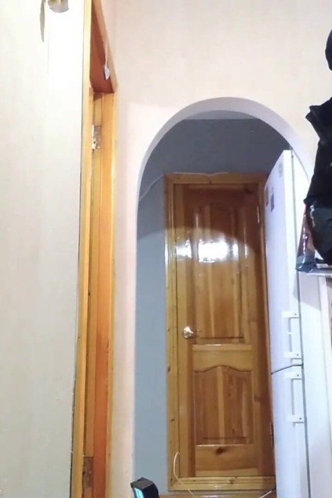 mainne apne pati ke lie kooriyar par seks toy aajmaaya 2
