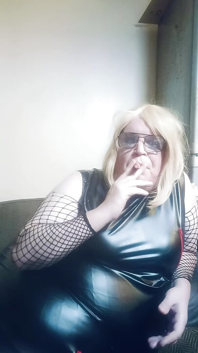 BBW TV talks about how she lost her different virginities
