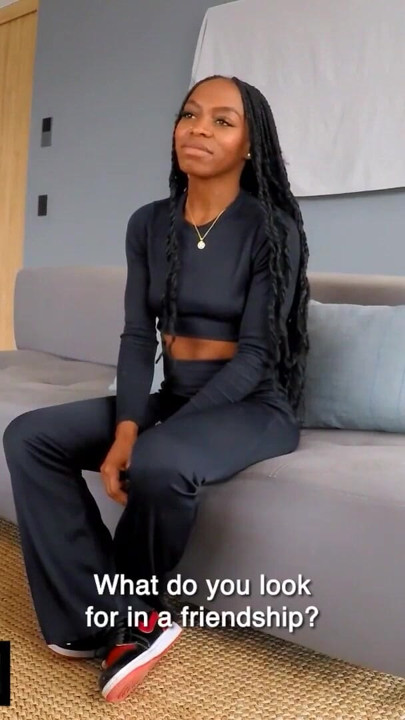 Έκανα αυτό το TIGHT AFRO LATINA ξεχάστε τον φίλο της που της υποσχέθηκε ποτέ Σικάγο - LatinaCasting | Κλιπ 1