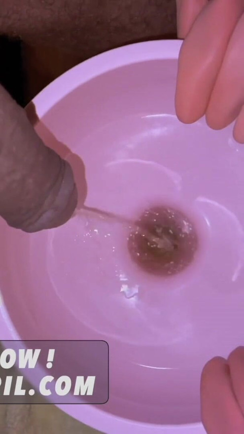 Dominatrix Mistress April - Slave Rose in tubes breath controlled | Clip 2