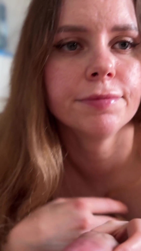 He dreamed of a porn model Russian Mommy and his wish came true! | Clip 3