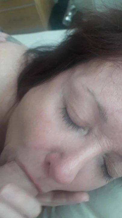 Hotwife, sucking me this time. Cum in mouth.
