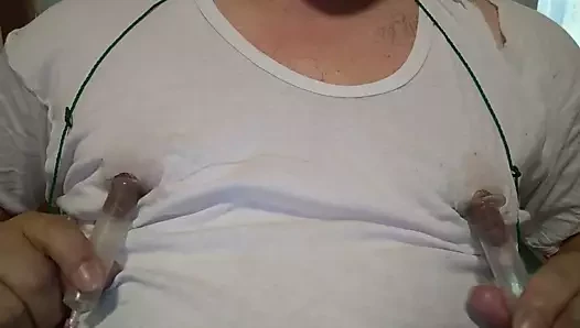 Bröstvårta bunden tortyr #11