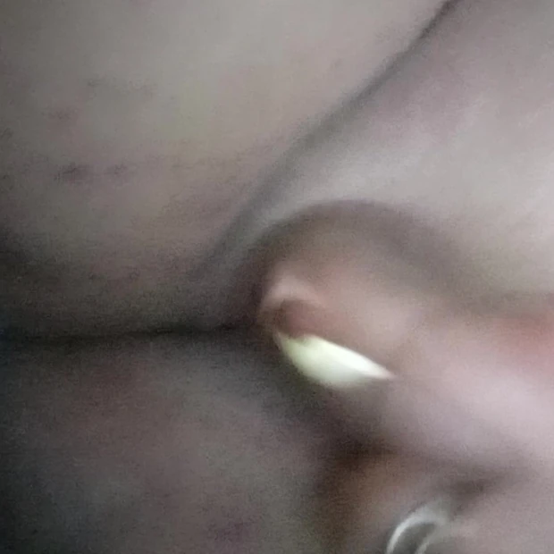 I touch myself secretly from my roommate