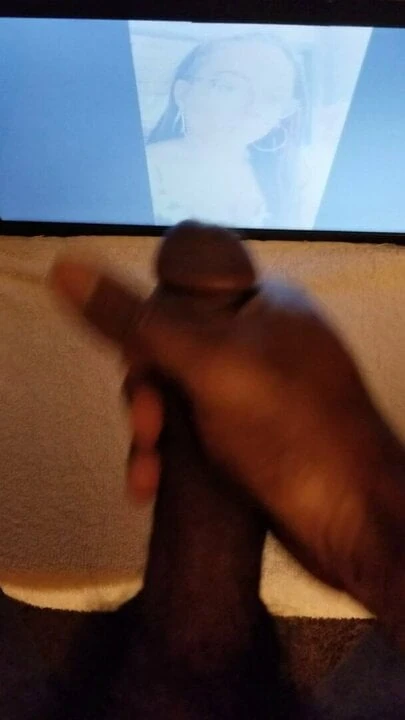 Jerking and Cumming for Andriese (Tribute Queens)