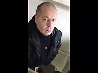 Cruising Bisexual StepDaddies in Moscow