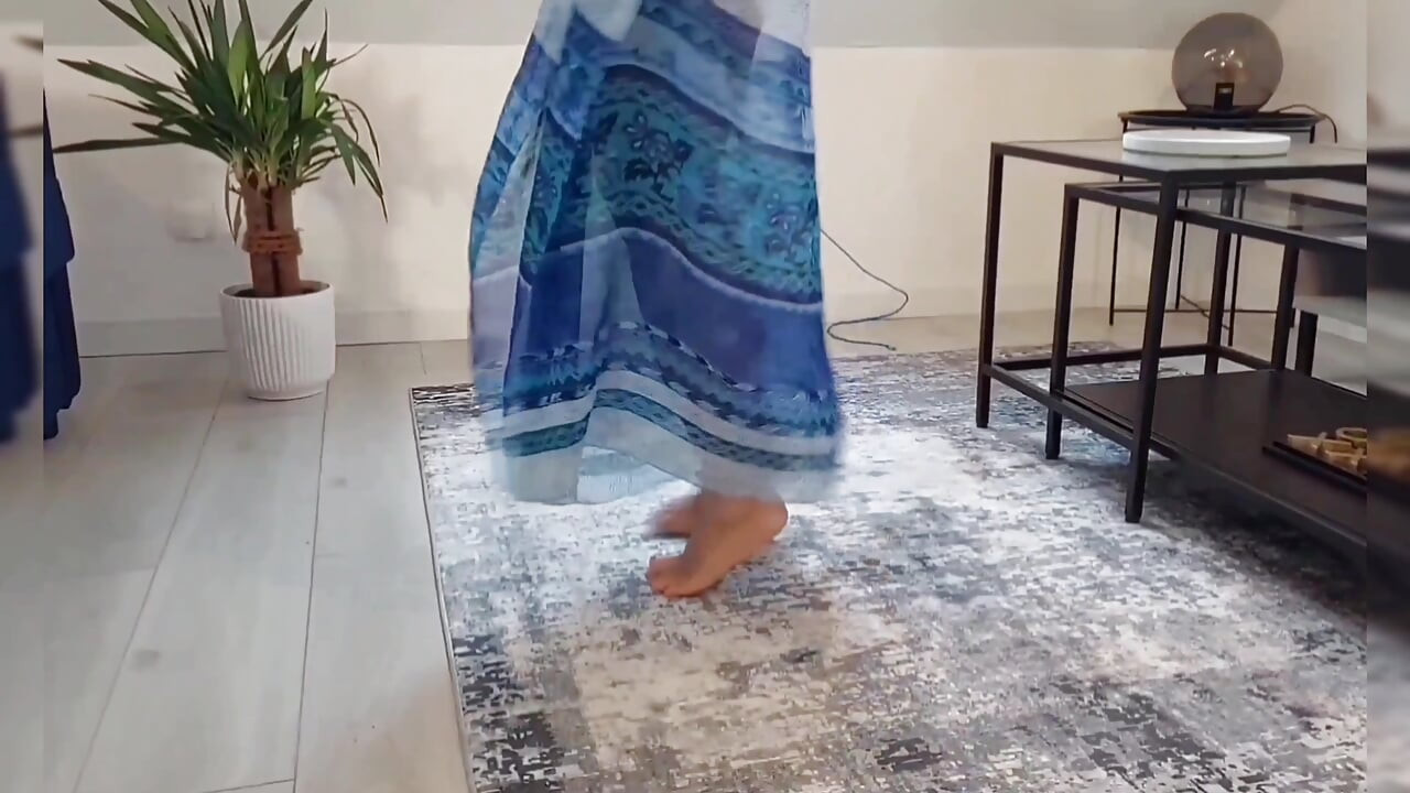 Amateur Blonde Mature Wife Enjoys Episode of Her Daily Sex Life