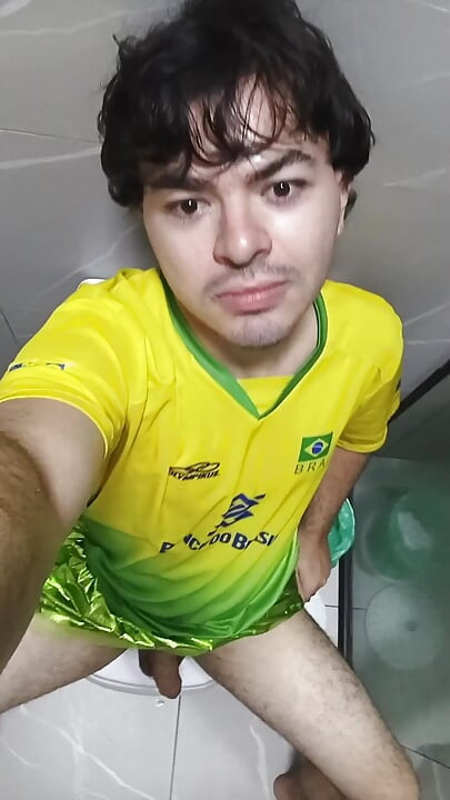 Brazilian sissy twink femboy
