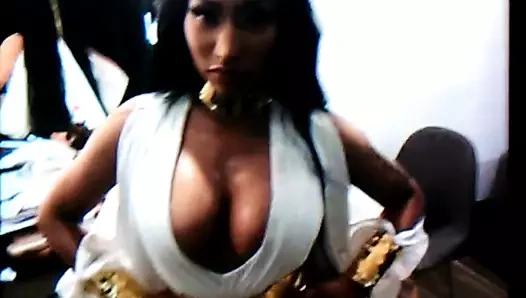 Nicki haraç