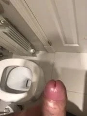 Habdjob cumshot big uncut cock