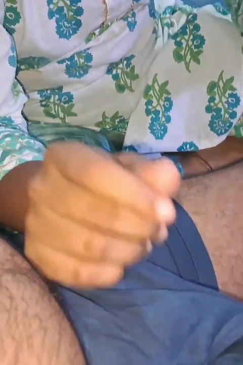 Indian Desi Bhabhi Sucking Big Brothers Dick Get Cum in Mouth