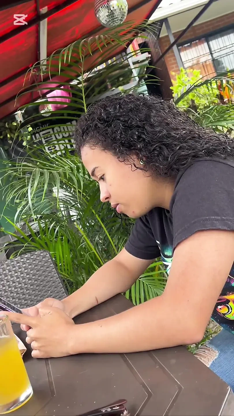 “比平时更长的下午”