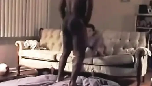 Cuckold milf - istri yang selingkuh