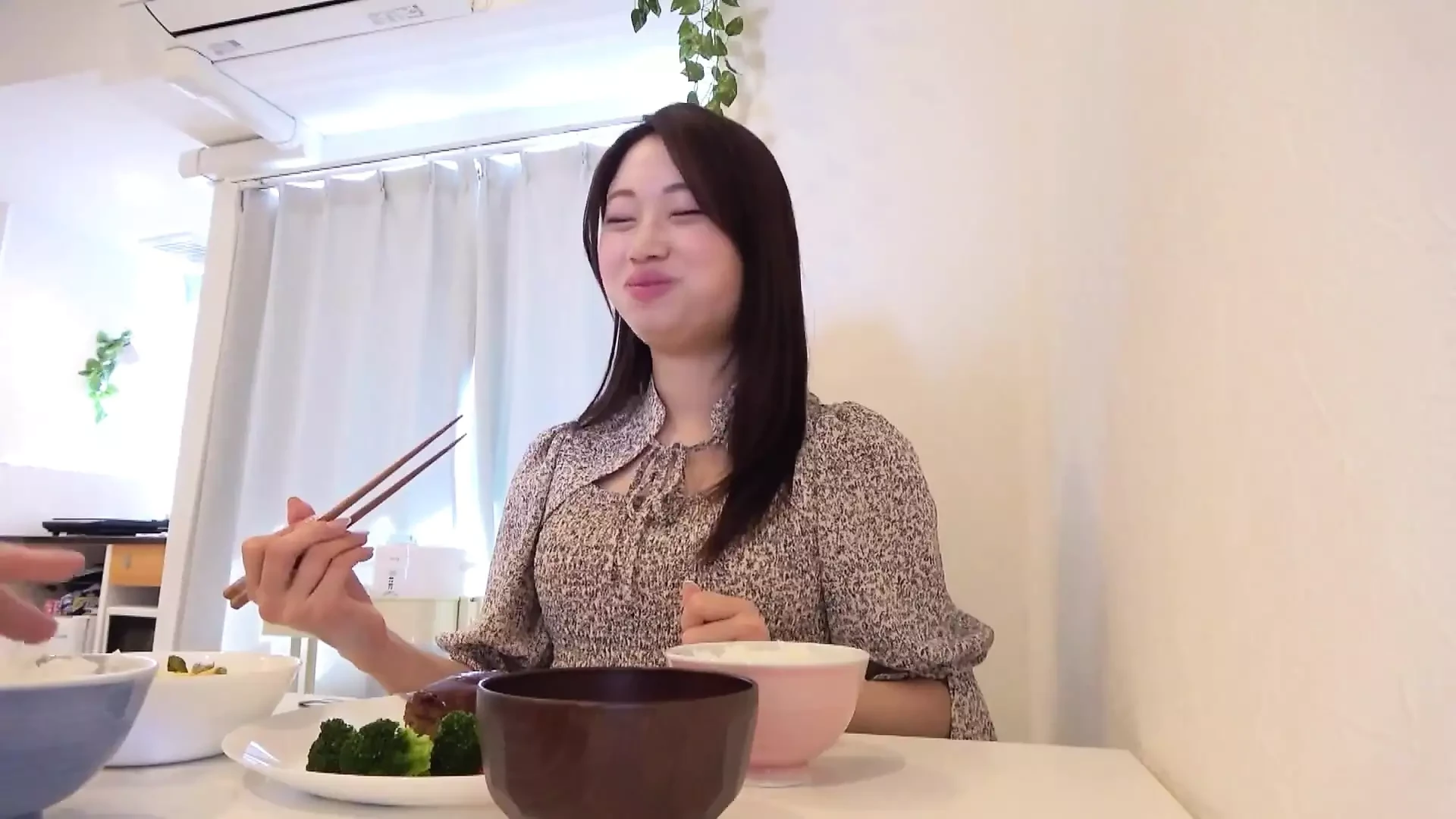 第 1 部分 办公室工作人员 yui 用她自然的香港和无底的吸引你 253