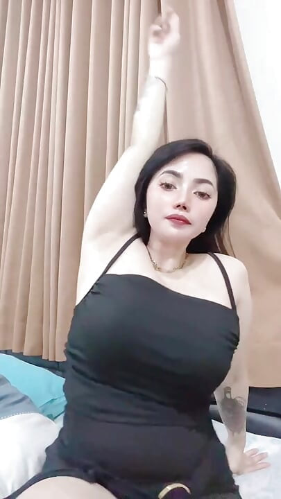 Beautiful Aunt Balenol