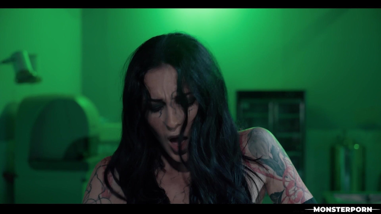 Hot Blonde Emma Rosie Mesmerized & Gangbanged by Skeleton Demons - Hardcore Extreme Monster Fuck