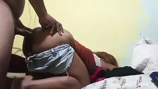 Tu, was du willst mit meinem Anus, fülle es mit sperma