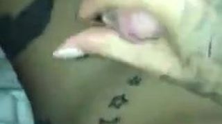 Travesti dispara delicioso Cum