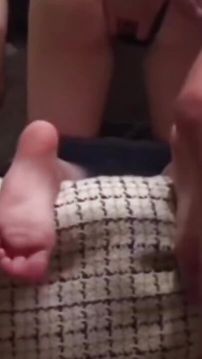 Dormroom Cam / Hard Fast Doggy Fucking 18yo Freshwoman