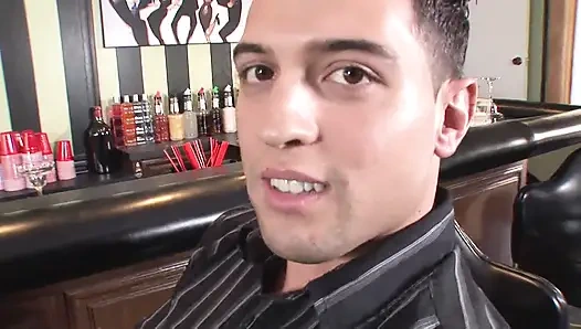 Memek sempit gadis remaja 18 tahun dientot habis-habisan