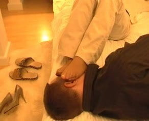 Smell nylon feet 3