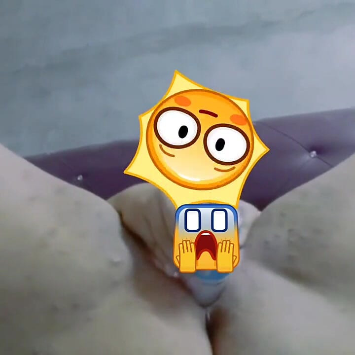 No Dildo, I Used Deodorant to Make Me Cum Hard