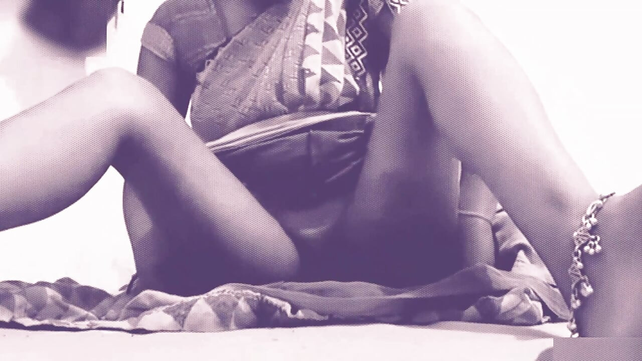 قرية هندية ديسي عمتي كس مثير تريد ممارسة الجنس مع أشخاص آخرين