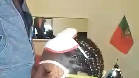 После футбола очень горячая женщина-толстушка почувствовала много удовольствия