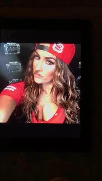 Nikki Bella (piss + cum tribute) WWE