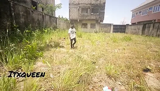 Madam g.o. braucht ihre muschi so schlecht behandelt