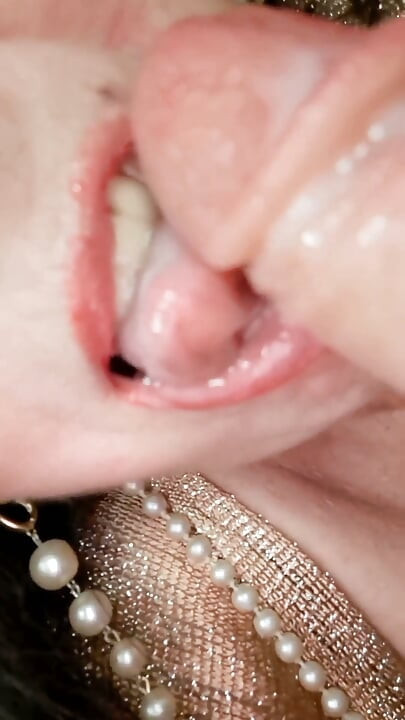 Pasión Por El Sexo Oral. ¡dame Tu Semen!