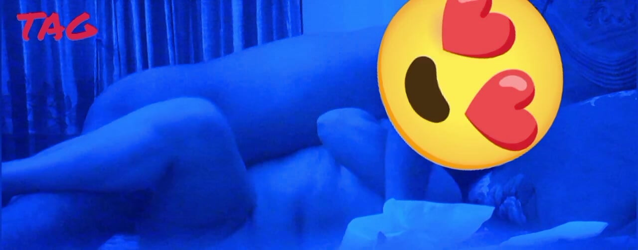 Big Ass girlfriend hard fuck wet pussy with big cock boyfriend.