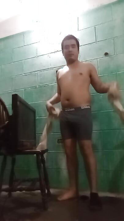 Isus în boxer trăgându-și penisul, capitolul 11