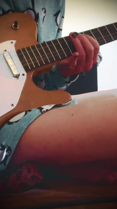 Bussy bottom blue